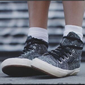 ‎Superga Man Repeller Hightop Silver Tweed